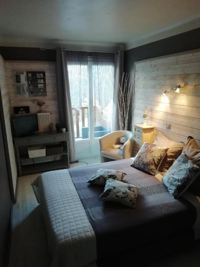 Hotel & Restaurant Le Chalvet Embrun Εξωτερικό φωτογραφία